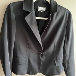 Cropped blazer